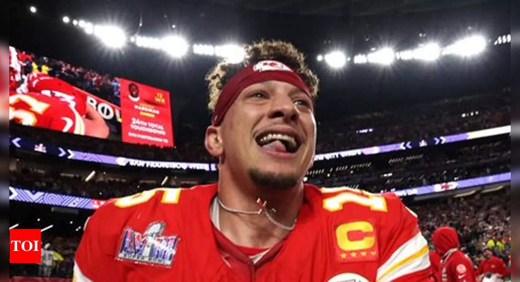 Patrick Mahomes Displays Resilience, Set To Play After Ankle Injury ...