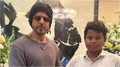 Shah Rukh Khan encontra-se finalmente com um fã dedicado que acampou à porta de Mannat durante 95 dias para celebrar o seu aniversário