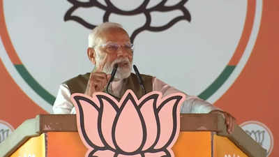 PM Modi hits campaign running for BJP in Jharkhand; dubs JMM-Congress coalition 'Gushpaithiya Bandhan'