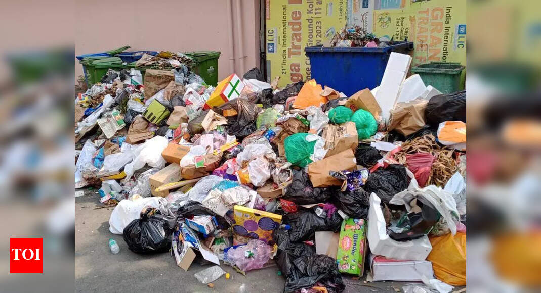 new-town-residents-frustrated-over-garbage-collection-issues-kolkata