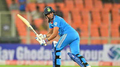 Harmanpreet Kaur rises to 9th, Smriti Mandhana remains 4th in women's ODI rankings