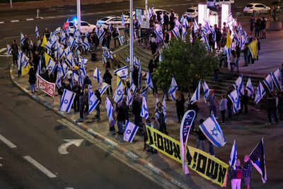 Israeli Prime Minister Benjamin Netanyahu fires Defense Minister Yoav Gallant, sparking nationwide protests