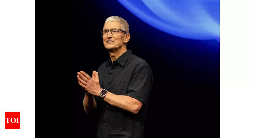 Apple CEO Tim Cook congratulates Donald Trump on US election win; Elon Musk responds … – Times of India