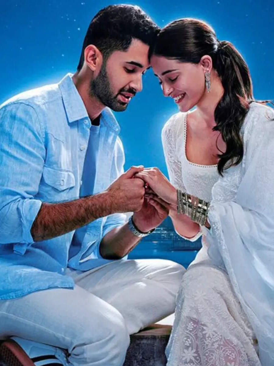 9 Bollywood Movie Titles Inspired By Iconic Hindi Songs