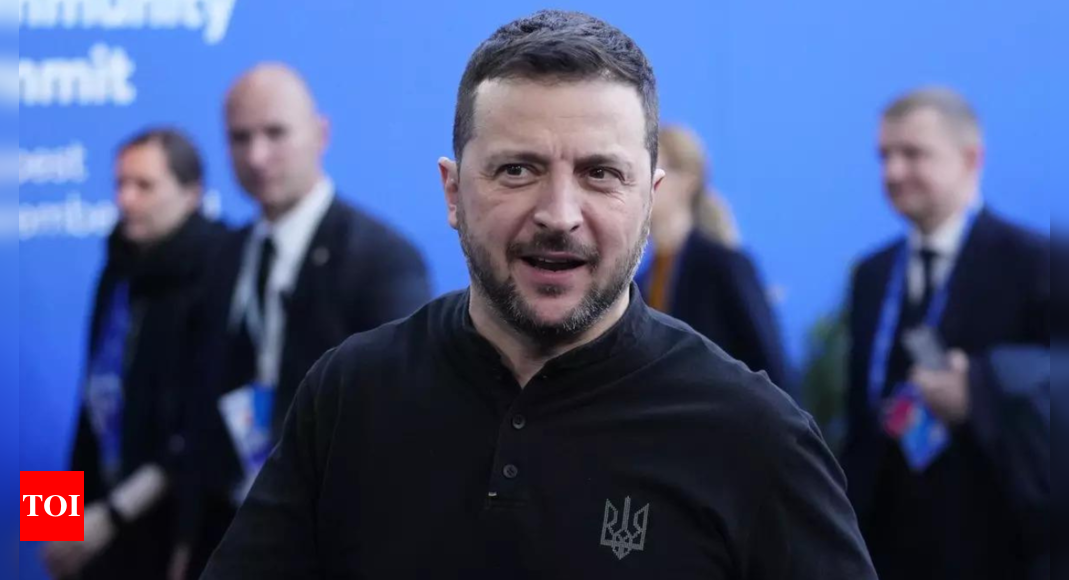 Zelenskyy: Offering Putin Ukraine concessions ‘unacceptable’ for Europe | World News – Times of India