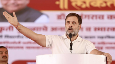 Scindia, other ex-royals slam Rahul for remark on British ties with 'pliant maharajas'