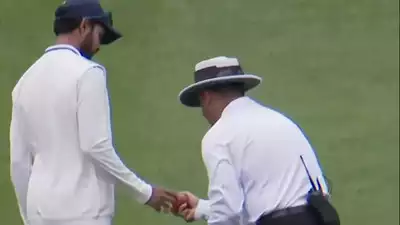 India 'A' unhappy with the ball again in 2nd unofficial Test at MCG?