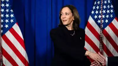 'She just walked away from me': Red-district dame's awkward meeting with Kamala Harris