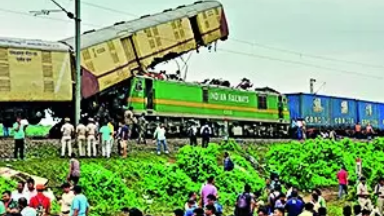 Kanchanjunga Express crash was avoidable, says probe report