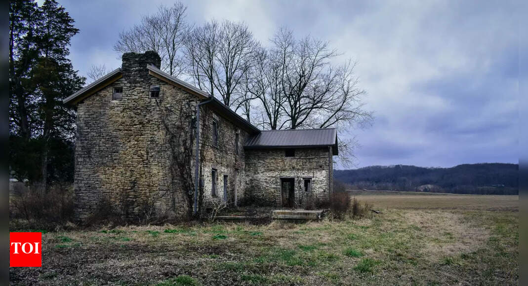 7 most haunted places in Britain | - Times of India