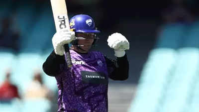 Lizelle Lee smashes an unbeaten 150, sets a new WBBL record for highest individual score