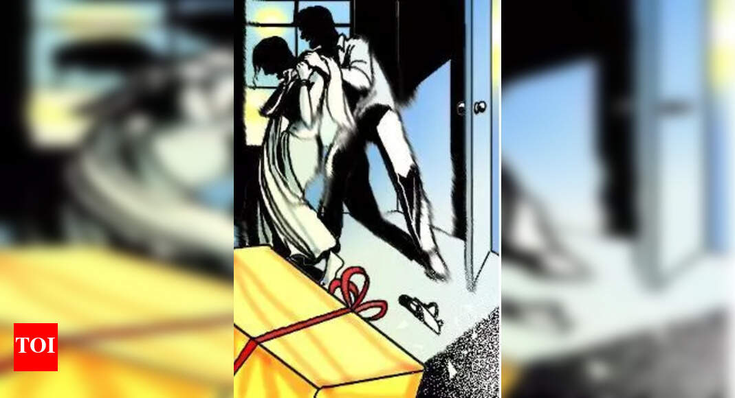 Horrific Domestic Violence: Husband Strangles Wife to Death in ...