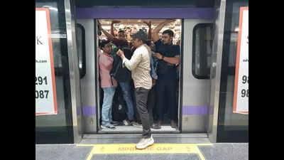 Kolkata riders jostle for space on Day 1 of curtailed East-West Metro's operations