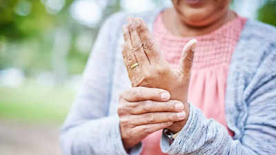 How to prevent bone fractures if you have osteoporosis