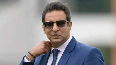 Wasim Akram pays whopping AUD 1000 for cat's haircut