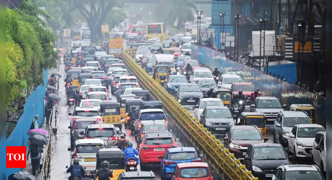 Chennai Rains Cause Major Traffic Disruptions