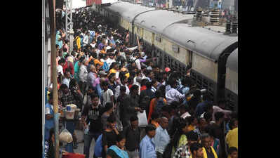 Services of Patna-Delhi Vande Bharat, 65 other special trains extended