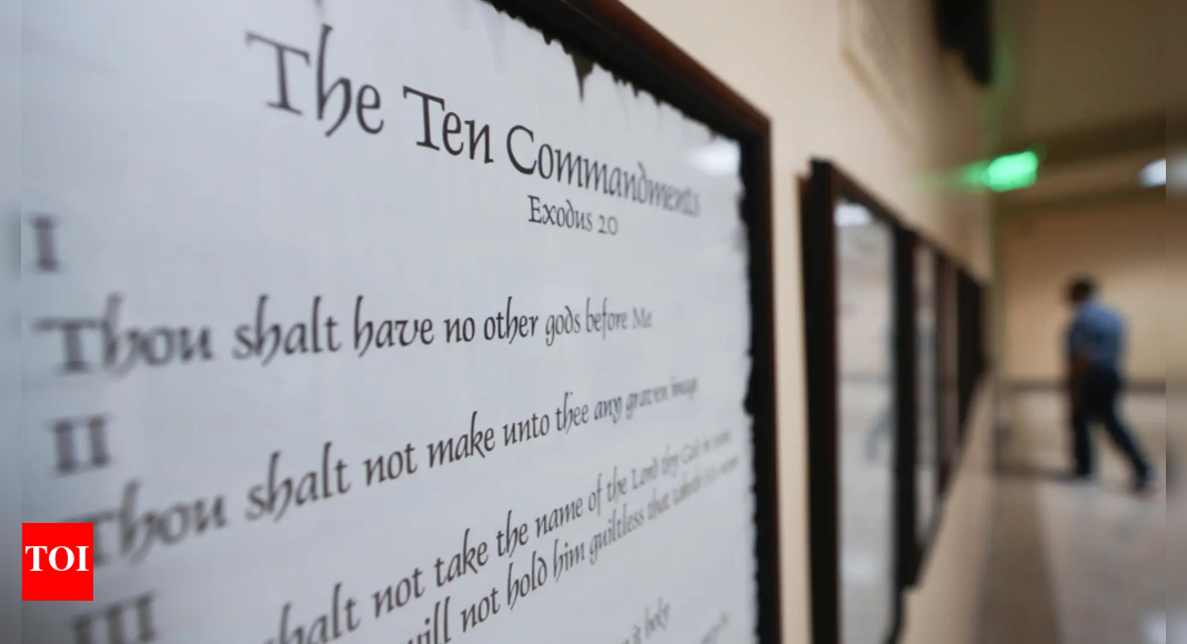 ‘Coercive to college students’: US choose blocks Louisiana legislation mandating Ten Commandments in faculties