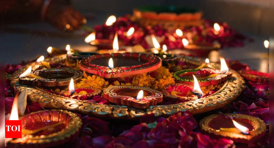 Dev Deepawali 2024 Know the date and timings for puja on Kartik
