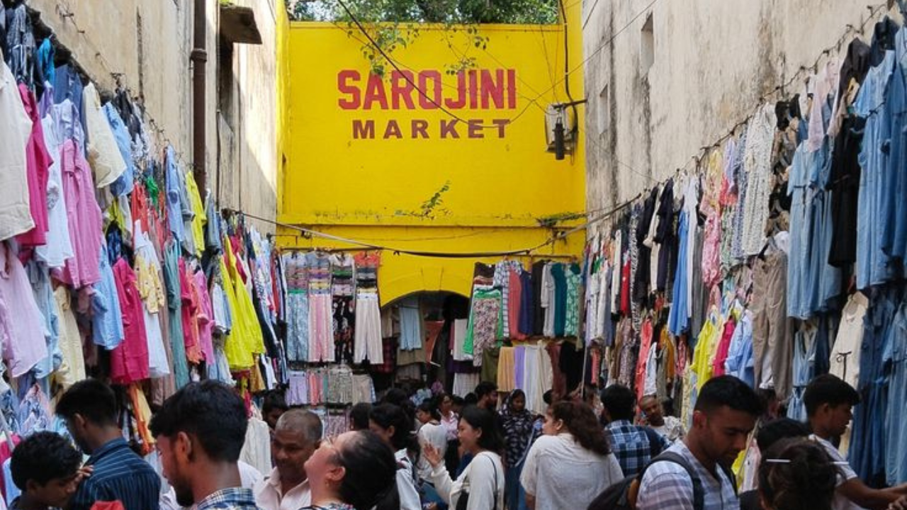 Sarojini Nagar Market, TOI