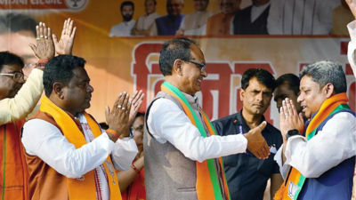 Denied ticket, JMM’s Littipara MLA Dinesh William Marandi joins BJP