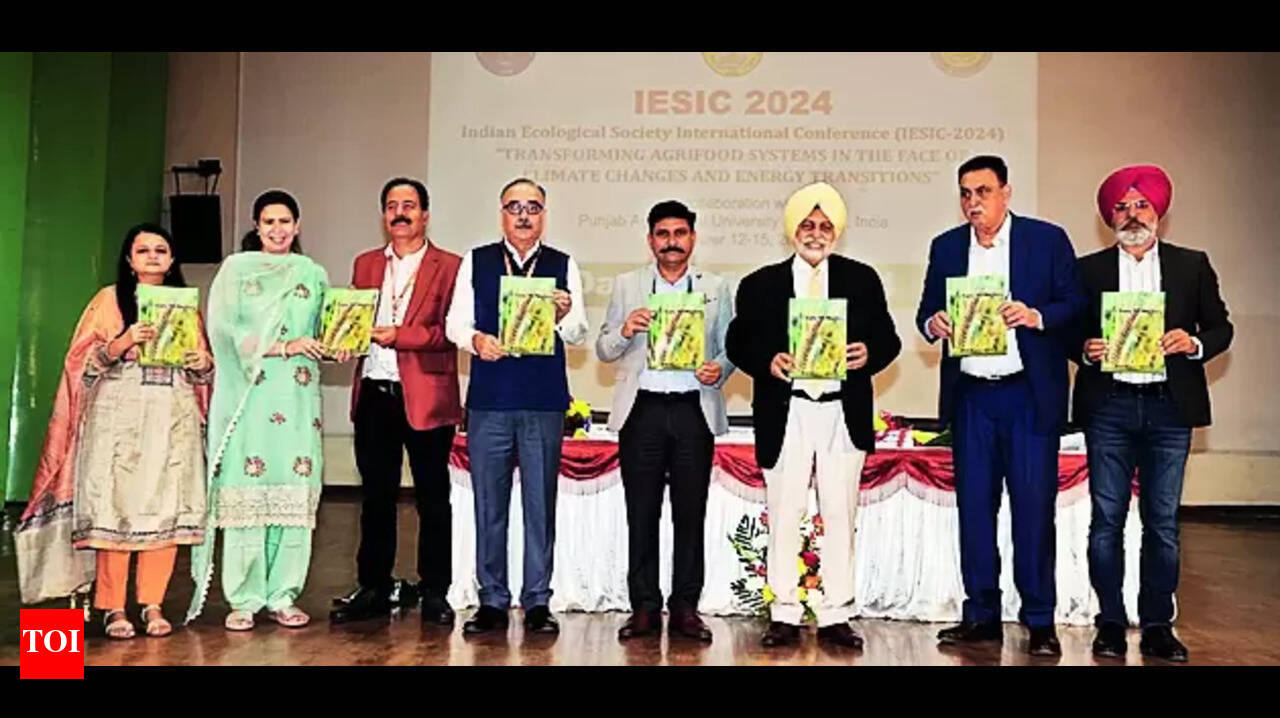 Global Experts Gather at PAU to Tackle Climate Change in Agrifood Systems |  Ludhiana News - Times of India