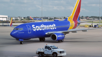 Cellphone battery fire triggers emergency evacuation on flight at Denver International Airport