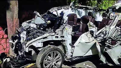 This tragedy must not be forgotten': Haunting wreckage of Dehradun ...