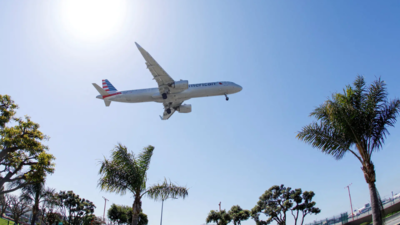 Close call in Hawaii: American Airlines flight narrowly escapes collision with mountains