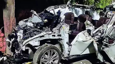 Doon Crash: CCTV Footage Reveals Car Speeding Over 150 km/hr ...
