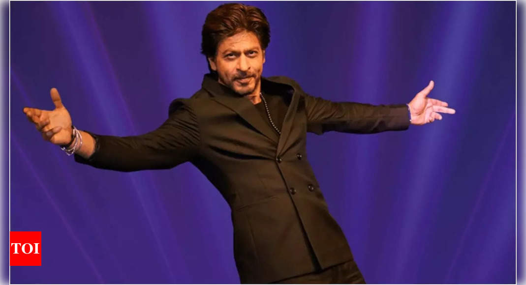 Shah Rukh opens up on dealing with failure: 'I cry in my bathroom, do not show it to anyone'