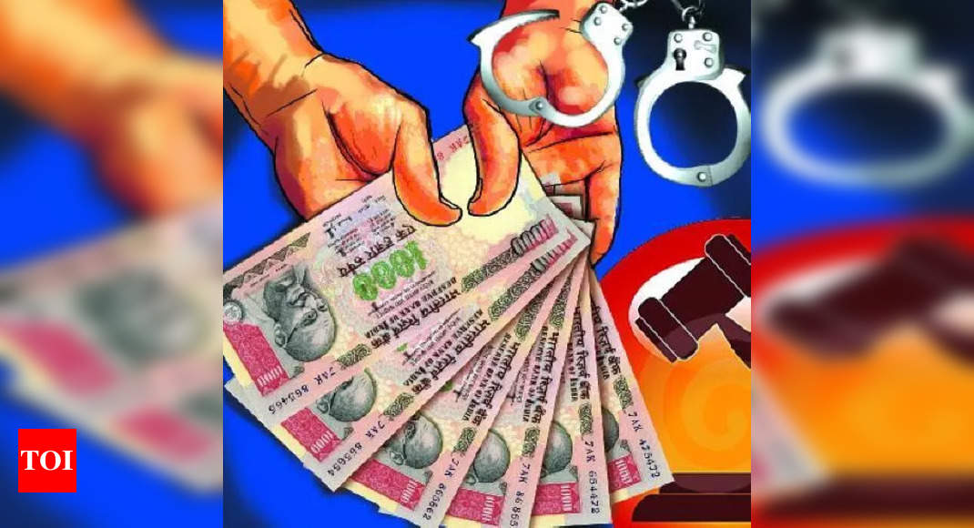 Loan agent, pvt firm staffer lose 35 lakh in share trade fraud