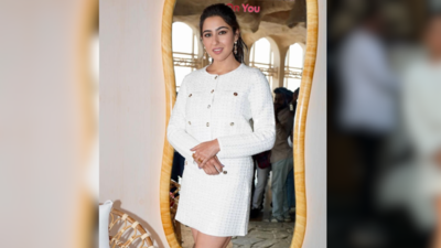 'Princess of Pataudi' Sara Ali Khan reminds us of ‘Princess Charlotte’ in her latest look