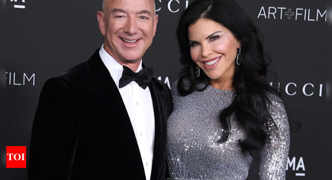 Lauren Sanchez reveals planning for wedding to Jeff Bezos this Christmas: ‘So you asked…’ – Times of India