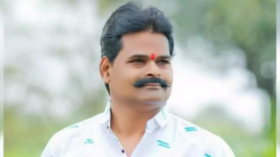 Maharashtra elections: Independent candidate Balasaheb Shinde dies after collapsing at polling booth