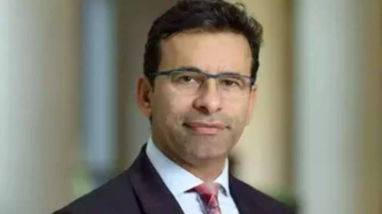 Donald Trump likely to pick Johns Hopkins surgeon Martin Makary to lead FDA | World News - Times of India