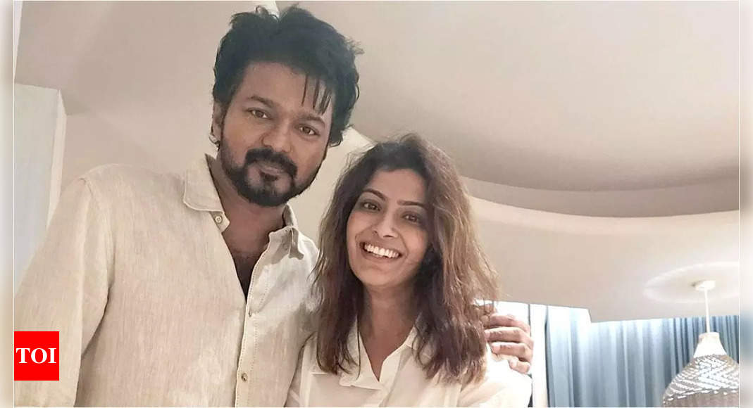 Varalaxmi Sarathukumar joins in Vijay's 'Thalapathy 69'?