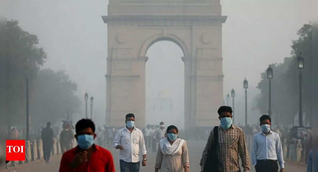 Air pollution: SC questions Delhi govt over entry of trucks, to take ...
