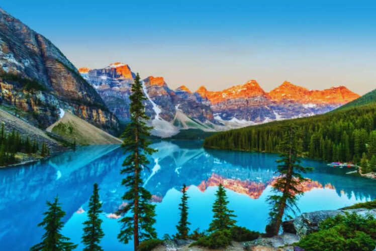 Moraine Lake, Canada