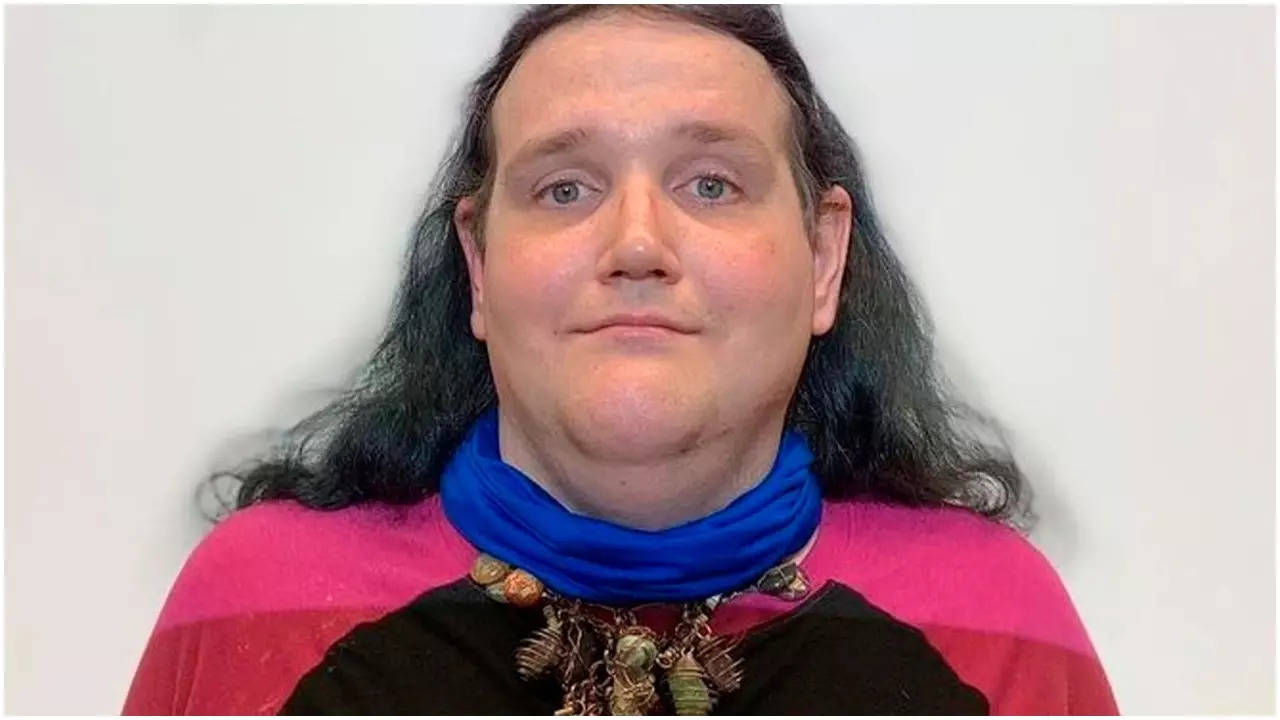 Chris Chan: Who is Chris Chan? Transgender influencer hints at being  pregnant | World News - Times of India