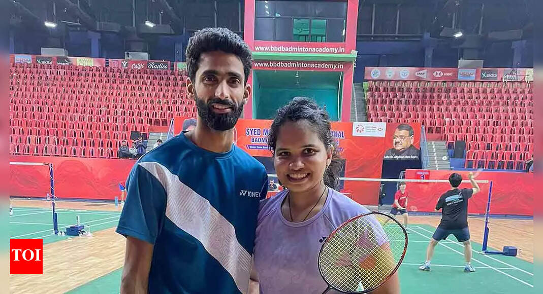 Match point: Couple to play partners in badminton court too | Badminton News