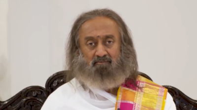 'Do you want to take the country backwards?' Sri Sri Ravishankar condemns arrest of ISKCON priest Chinmoy Krishna Das in Bangladesh