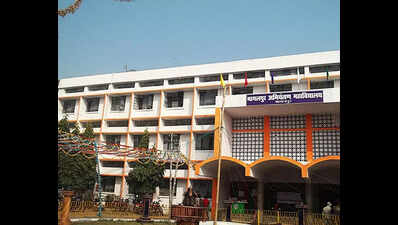 Violent Clash Erupts at Bhagalpur College of Engineering Amid ...