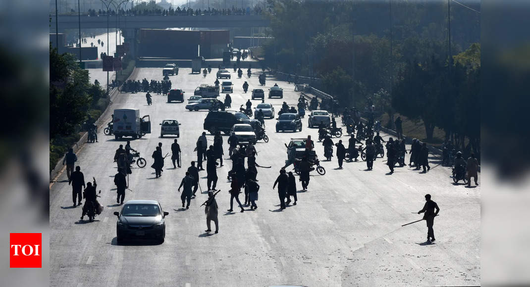 PTI protests: Security forces clear Islamabad of Imran Khan supporters, PTI says 8 party members killed but protests will continue | World News