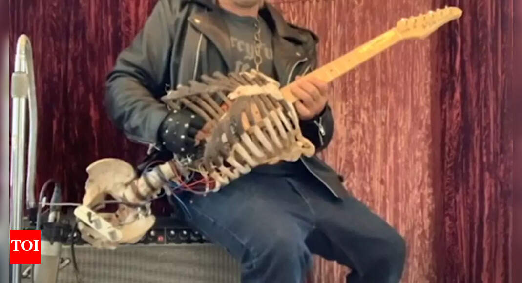 Musician transforms his uncle’s skeleton into a guitar, his reason for ...