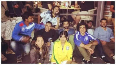 THIS throwback photo of Imtiaz Ali and Ranbir Kapoor enjoying FIFA World Cup final on the sets of Tamasha is simply unmissable