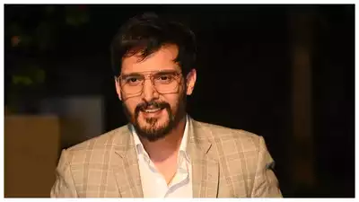 Jimmy Sheirgill recalls approaching Gulzar to be an AD: 'I almost fell off the chair when he offered me a role in Maachis'