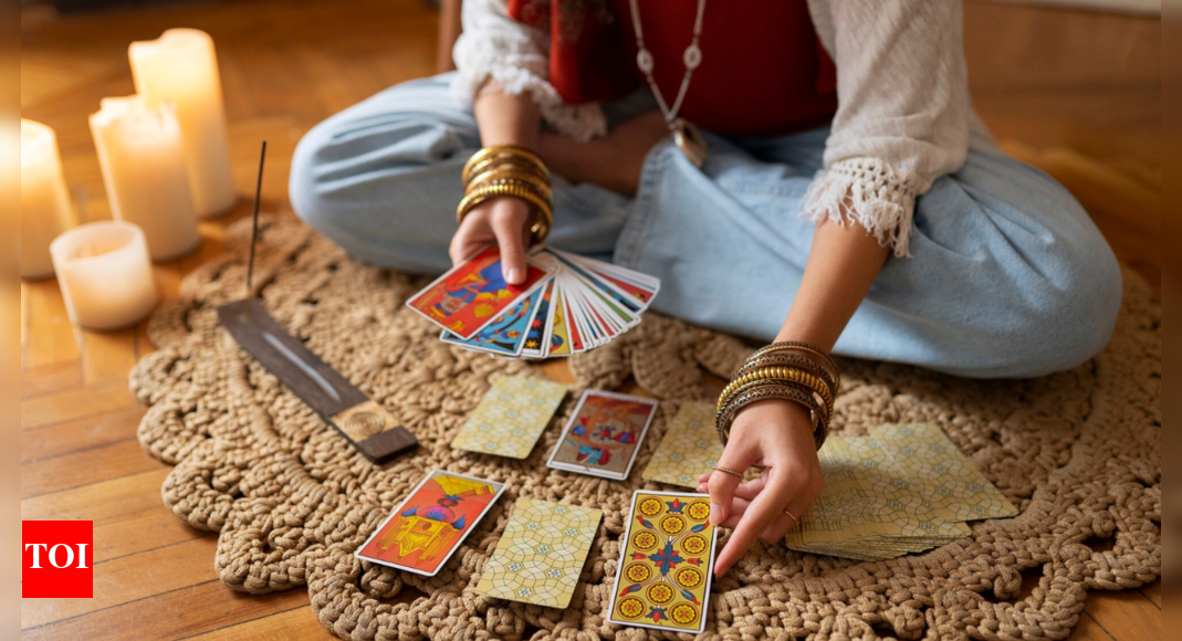 What If Bollywood Period Dramas Were Tarot Cards: Who’s The High Priestess?