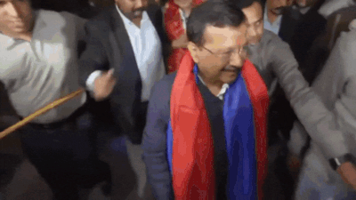 Video: Man throws liquid on former CM Arvind Kejriwal in Delhi, held by security