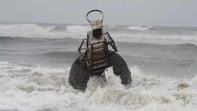 Four electrocuted in Chennai as cyclone Fengal makes landfall